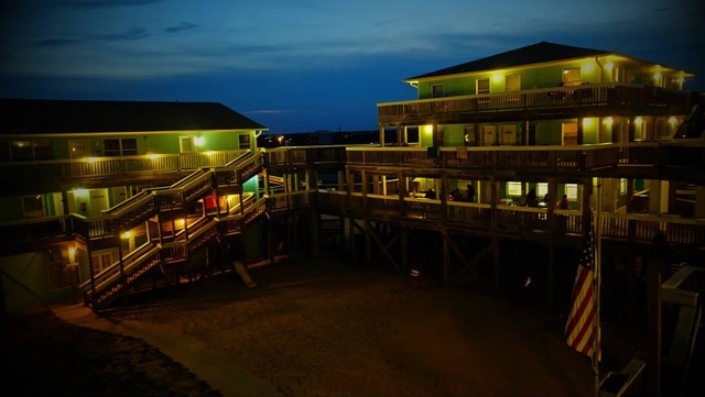 Night lights for evening strolls